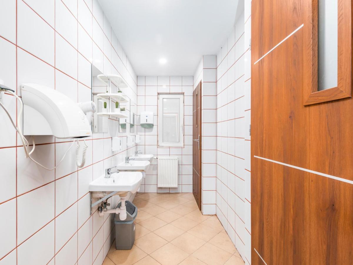 Luxhostel24 Warsaw Ngoại thất bức ảnh