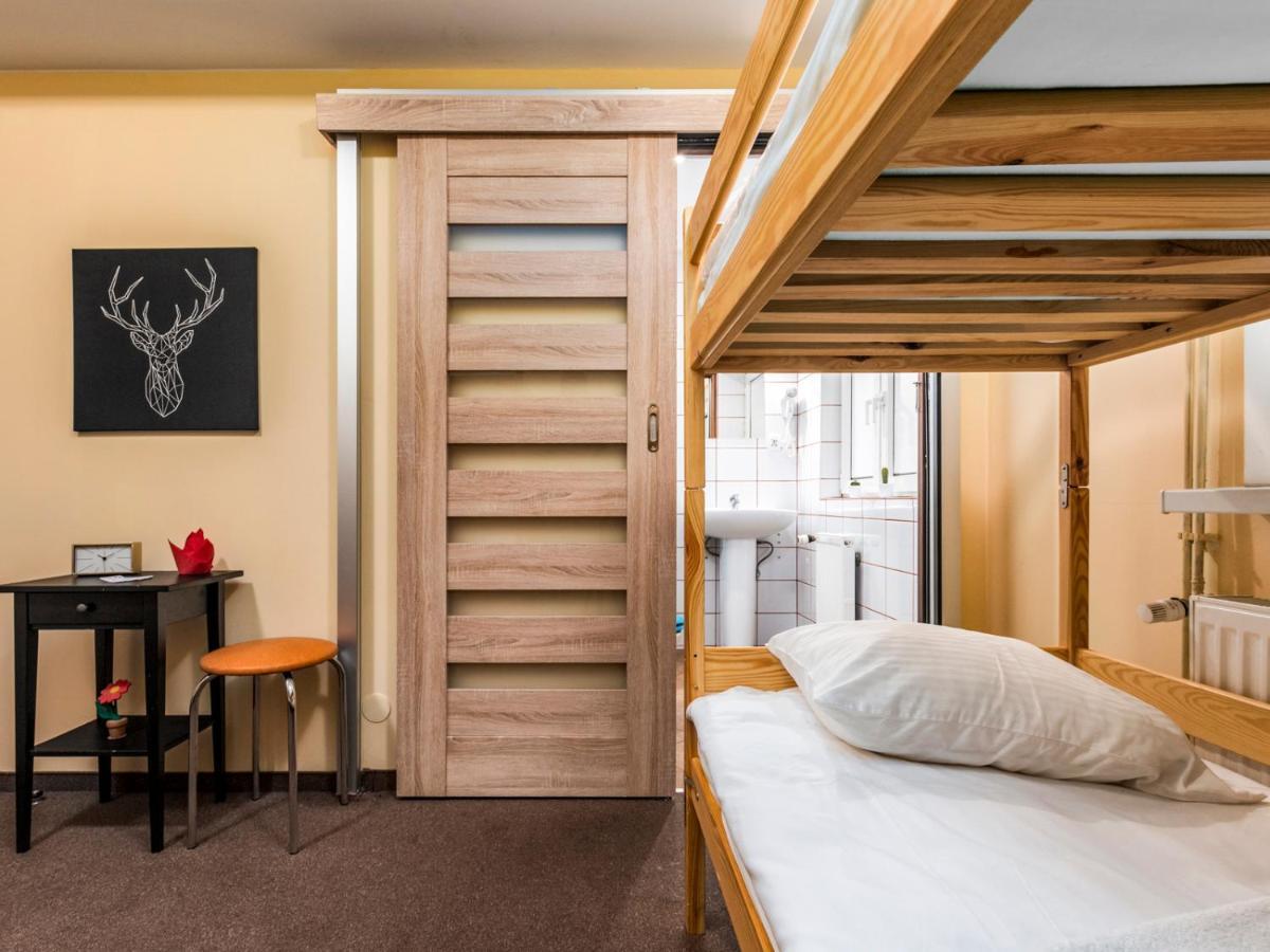 Luxhostel24 Warsaw Ngoại thất bức ảnh