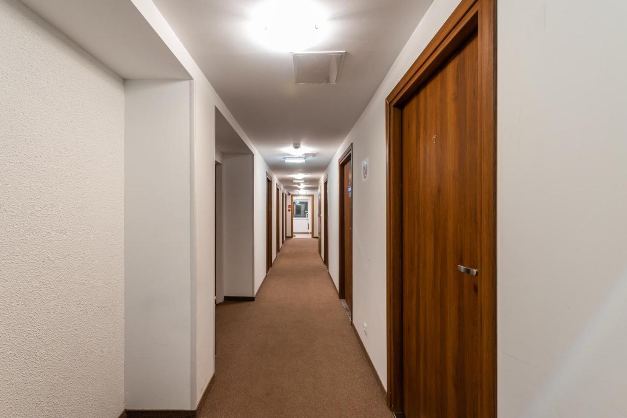 Luxhostel24 Warsaw Ngoại thất bức ảnh